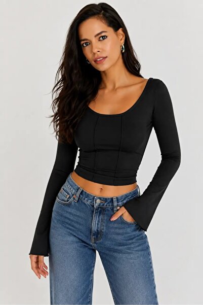 Cool & Sexy بلوزة من القماش الغاطس مع تفاصيل الأكمام وربطة خلفية