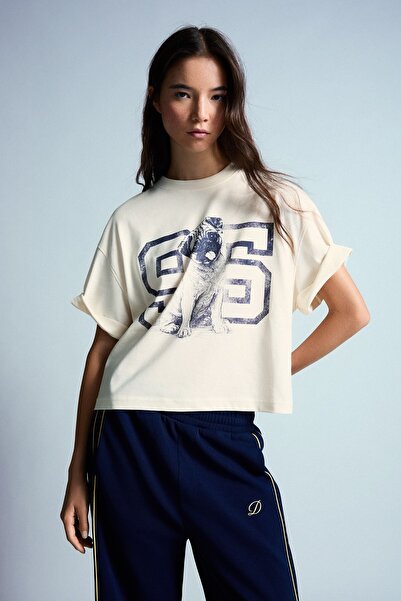 Bershka Kısa kollu oversize baskılı t-shirt