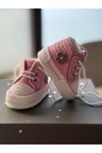 nimetabla 0-3 Months (9cm) Hand Knitted Baby Booties