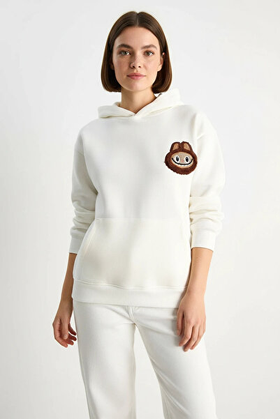 Efnaz style Women's Embroidered Hooded Kangaroo Pocket Ecru Sweatshirt