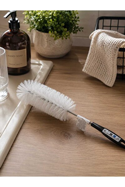 Generic Brand Brush for cleaning bottles and containers