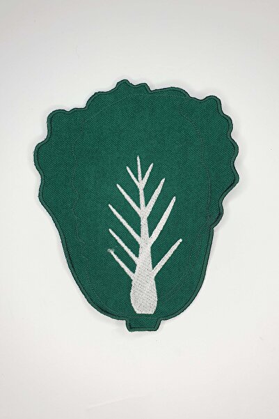 decofav Marul Form Green and White Embroidered Cocktail Napkin 1 Piece