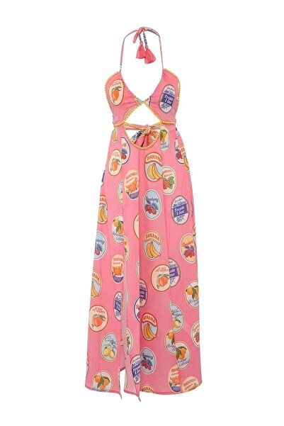 Trendyol Collection فستان شاطئ منسوج بنقشة الفواكه مع تفاصيل إكسسوارات مصنوعة...