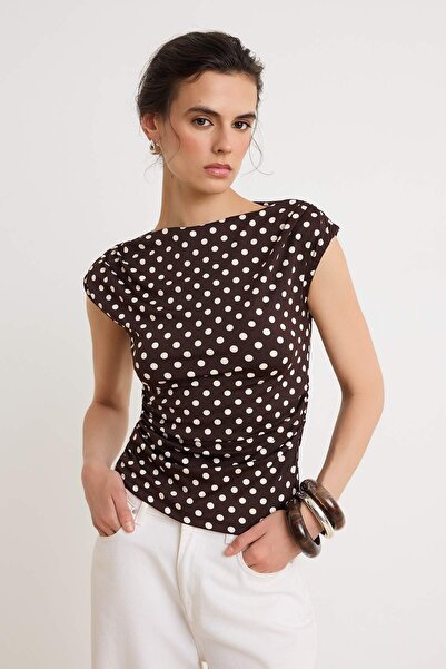 Trendyol Collection Brown Polka Dot Fitted/Bodycon Boat Neck Sleeveless Gathe...