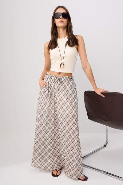 Trendyol Kollektion Stone Plaid Bequemer Maxi-Rock aus 100 % Baumwolle TWOSS2...