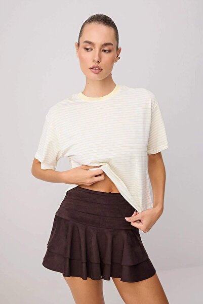 Trendyol Collection Light Yellow Striped Regular Crew Neck Low Sleeve Short 1...
