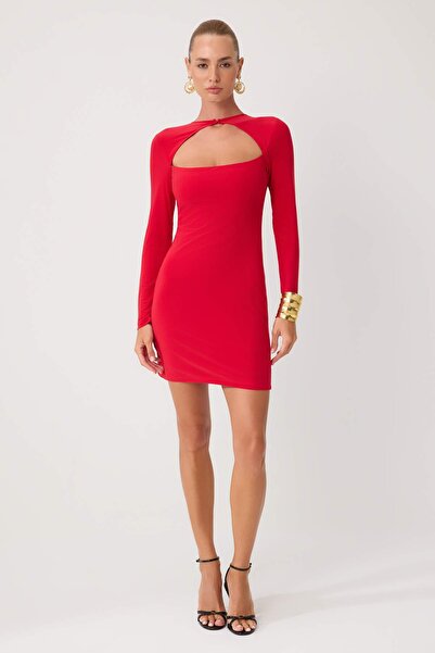 Trendyol Collection Rochie roșie tricotată, scurtă și elegantă, care se potri...