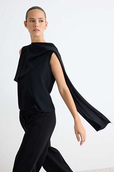 Trendyol Collection Black Shawl Detailed Woven Blouse Twoaw27Bz00231