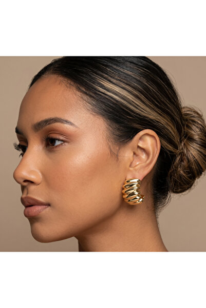 Retrovy Store Layered Gold Design Earrings