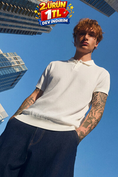 DAMGA JEANS تي شيرت رجالي ذو ملمس مميز من Elite Comfort ذو ياقة بولو باللون ا...
