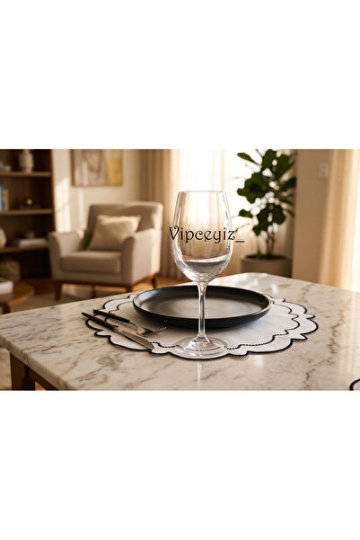 vipceyiz Black&White Round Patterned Embroidered Linen American Placemat 1 Piece