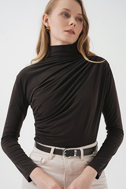Hiccup Bdart Slim Fit Round Neck Blouse with Volan Detail