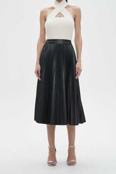Nichii Solid Pleated Midi Skirt