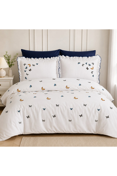 CMN SELFCARE Laura Bedding Set