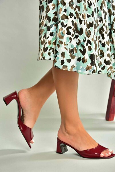 Fox Shoes U654081109 Bordo crvena Debela potpetica komad ženska Papuče