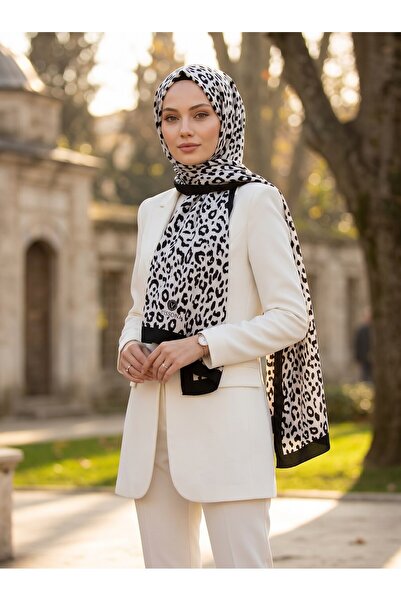 Vissona KREP GEOMETRİK DESENLİ SİYAH - BEYAZ RENKLİ 75X195 KIRIŞMAZ ŞAL