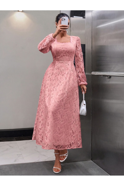 mass fashion Kadın Kare Yaka Dantel Detaylı Uzun Elbise