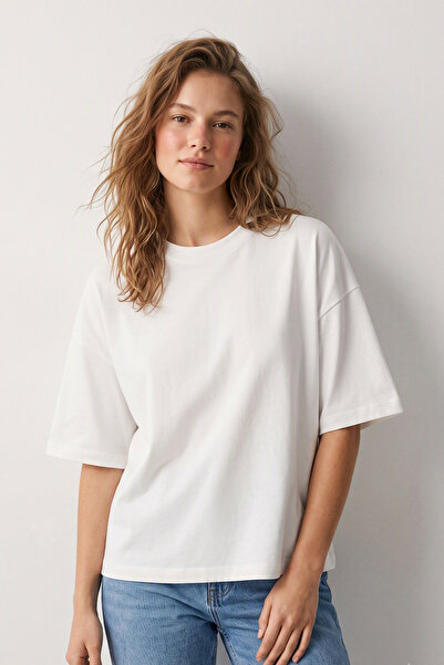 Elemge %100 Pamuk Süprem Bol Kesim Boxy Fit Kadın T-Shirt Oversize Beyaz Düşü...
