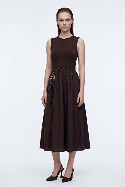 HAKKE Basic Sleeveless Women's Dress with Belt Detail