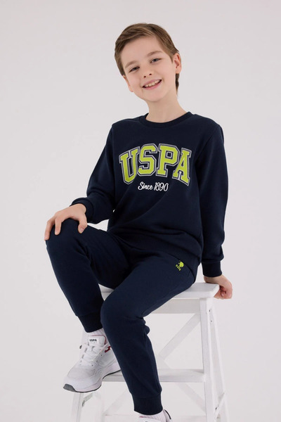 U.S. Polo Assn. بدلة للأولاد مرخصة من US Polo Assn للأعمار من 4 إلى 15 عامًا ...