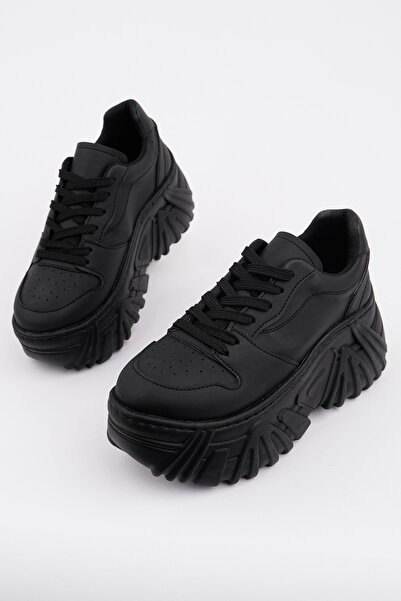 Madam Tarz Kcl-159 Thick Sole Lace-Up Sports Shoes