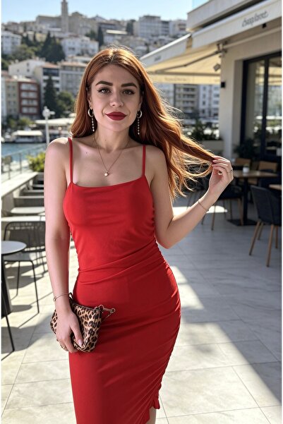 aurabutikstyle Kırmızı Askılı Drapeli Asimetrik Fırfırlı Elbise