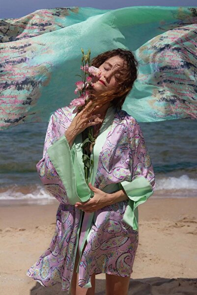 Silk and Cashmere Gül Kurusu Jas Cupro Kimono