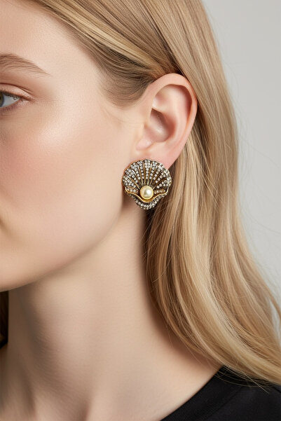 FUYA JEWELLERY Zirkon Taşlı Inci Detaylı Midye Küpe