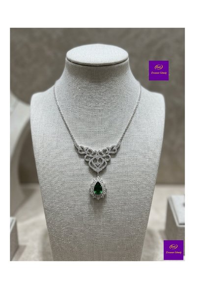Ervanur 925 Ayar Gümüş Yeşil Damla Taşlı Gerdanlık Kadın Kolye