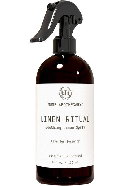 Muse Apothecary رذاذ معطر للملابس والأقمشة - رائحة اللافندر المهدئة والمنعشة