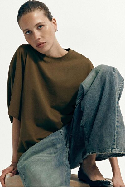 H&M تي شيرت بأكمام على شكل جناح الخفاش
