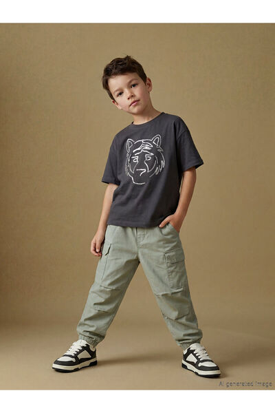 LC Waikiki Lucky Special Selection Boys' Loose Fit Pants with Elastic Waist