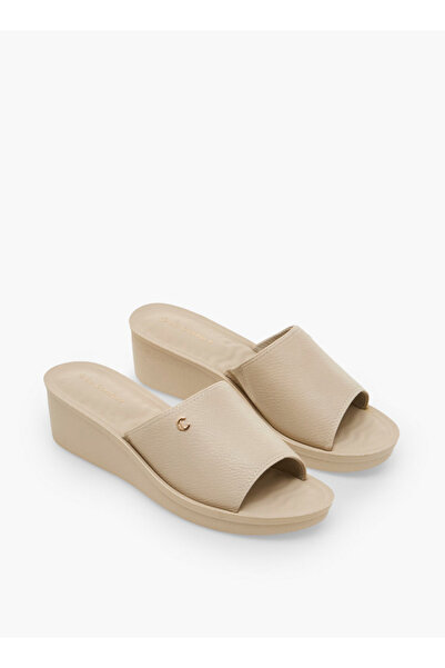 Le Confort Women Wedge Heel Comfort Sandals