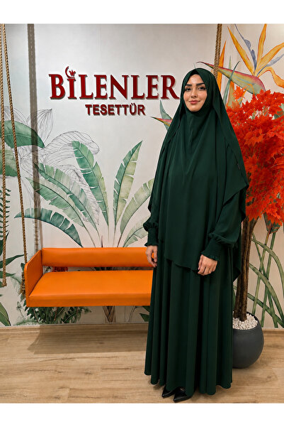 Bilenler طقم سوفليه ميدينا ساتر سيفي من الحرير باللون الأخضر الزمردي مقاس قياسي