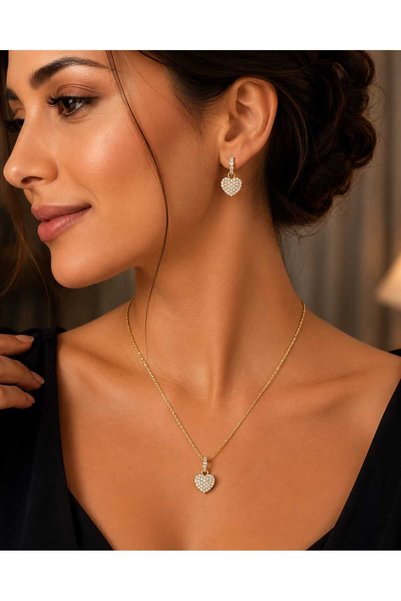 beyna aksesuar Kalp Gold Kaplama Kristal Taşlı Kolye Küpe Seti Hediye Set Sevgiliye Hediye Anneye Hediye