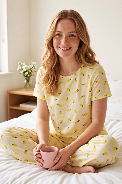Niket Life Women's Tiny Lemon Patterned Crew Neck Short Sleeve Long Combed Co...