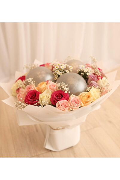 OEMS Rose and Giant Balloon Bouquet