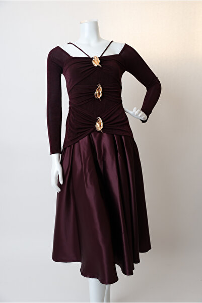 ELAN MODE The Magic Dress of the Holiday Has Four Fantasy Colors.