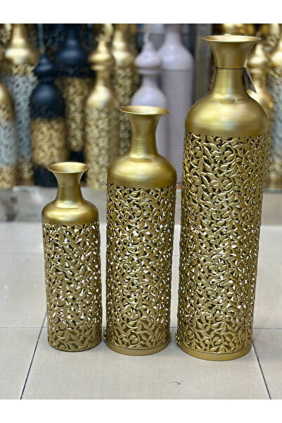 Generic طقم فازات ديكور معدنية مزخرفة باللون الذهبي.