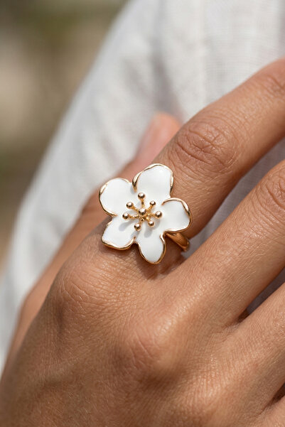 AURRARİ Gold Adjustable White Sakura Flower Ring