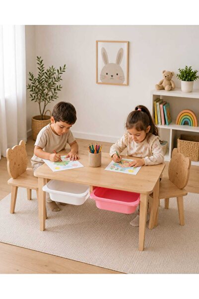 ÇOCUK MASA SETİ AHŞAP YÜZEYLİ - ÇİFT HAZNELİ- ÇİFT HELLO KİTTY FİGÜR SANDALYELİ