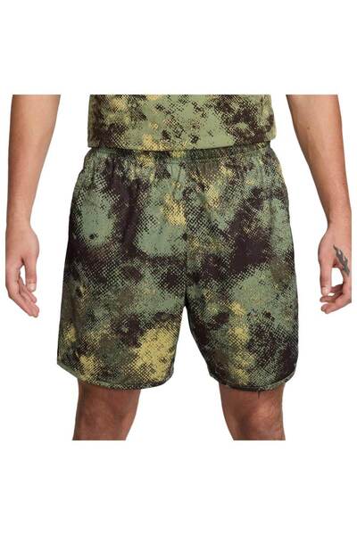 Nike Pantaloni scurți de fitness pentru bărbați, model Totality Camo 7Dri-FIT...