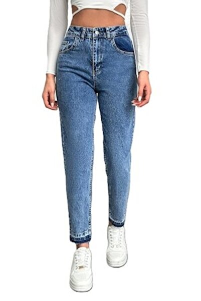 StreetWear Outlet Women's Jeans, Cropped Mom-Fit Cut and Solid Color, Blue, 4...