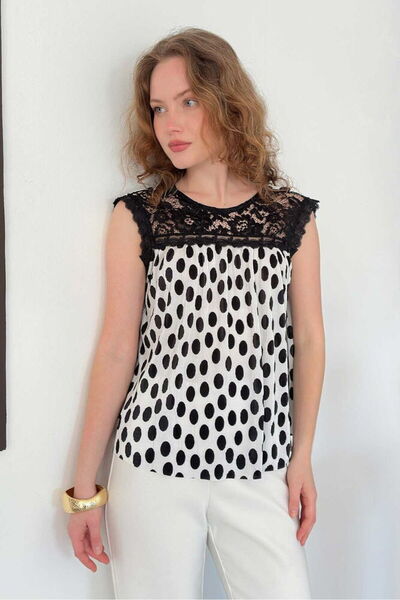 Cistern İstanbul Women's Lace Detailed Polka Dot Pleated Blouse