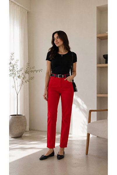 TUĞBALİ Kırmızı Kemerli Straight Paçası Kesik Jean