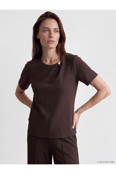 LC Waikiki Metal Appliqué Soft Touch Women's T-Shirt
