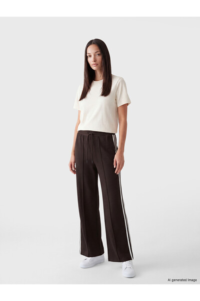 LC Waikiki Esvab • Modern & Distinctive Soft Touch Women's Sweatpants with Wa...
