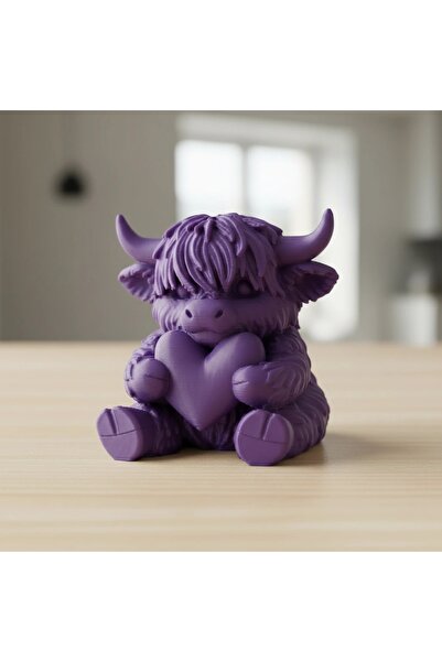 OEM Decorative Figurine Highland Calf with Heart, Symbol of Affection