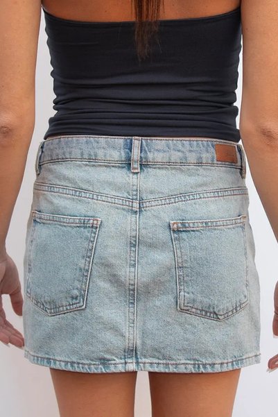 BeHill Light Blue Low Waist Mini Length Women's Denim Skirt with Pockets