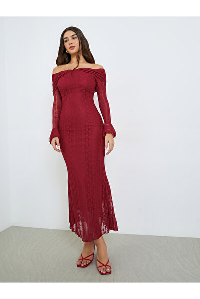 Styli Burgundy Lace Off Shoulder Bodycon Maxi Dress